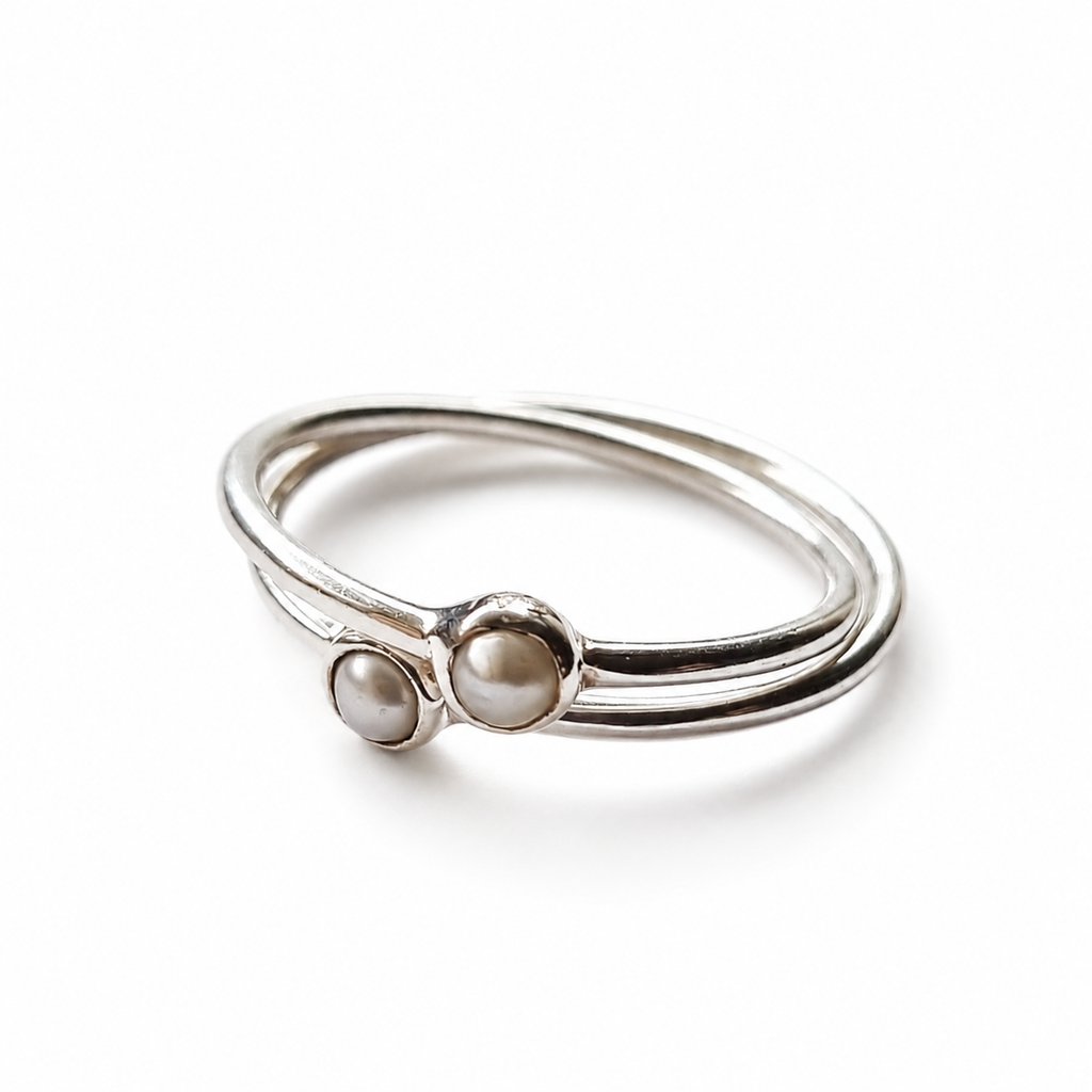 PICCOLA pearl silver ring