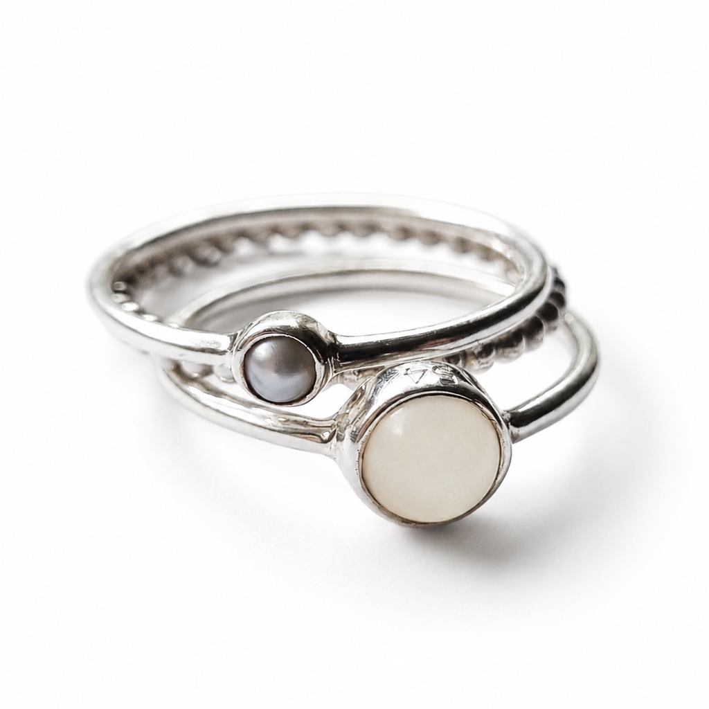 MOON moonstone silver ring