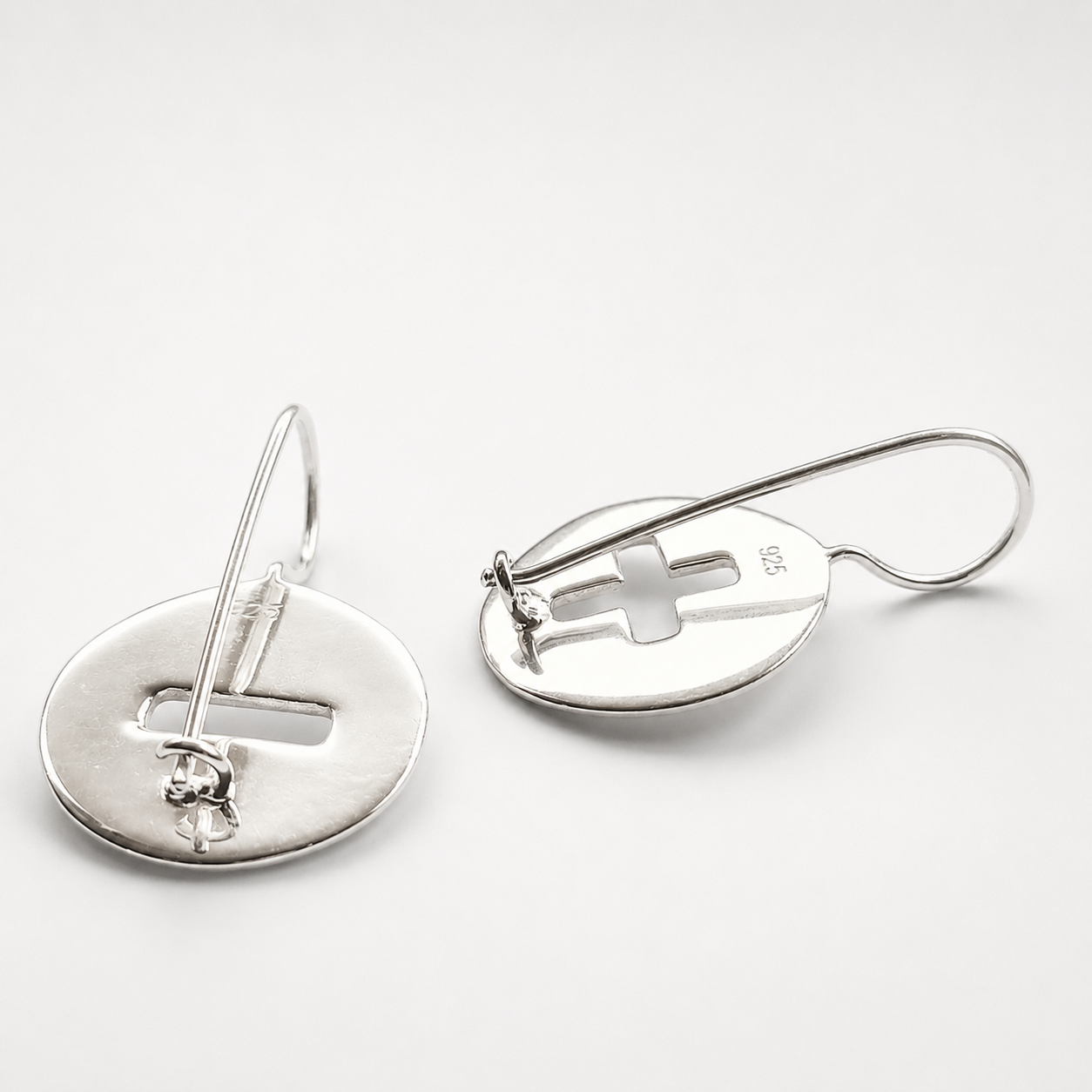 PIU' o MENO silver earrings