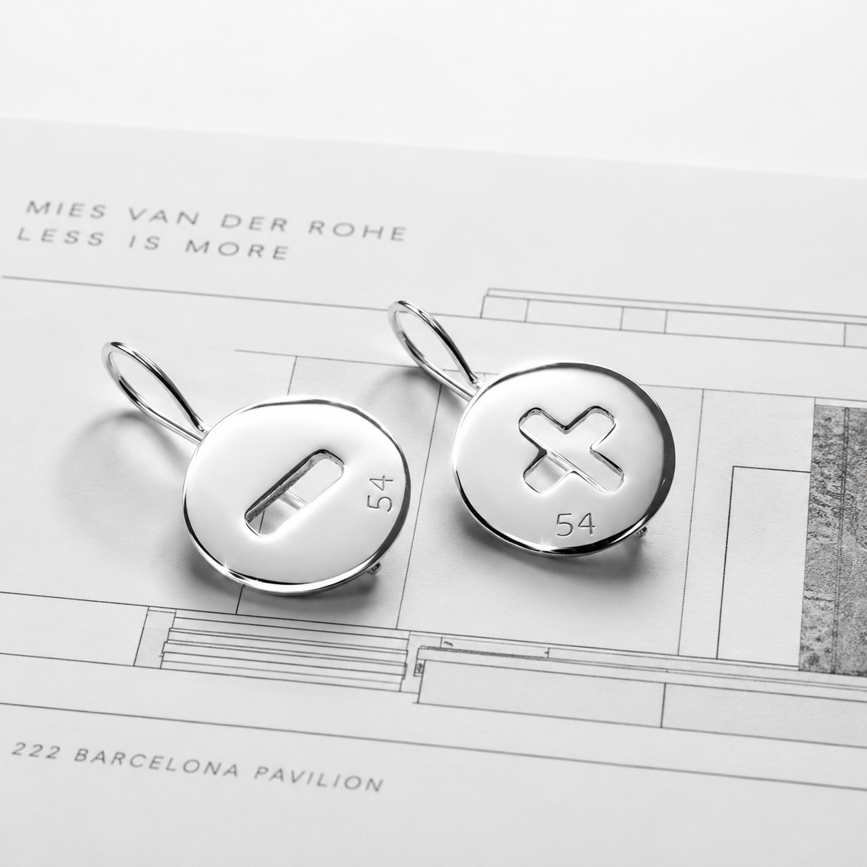 PIU' o MENO silver earrings