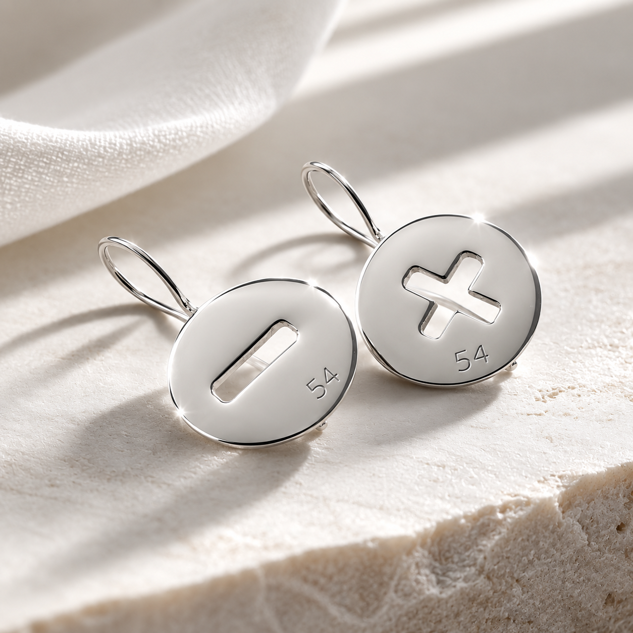 PIU' o MENO silver earrings